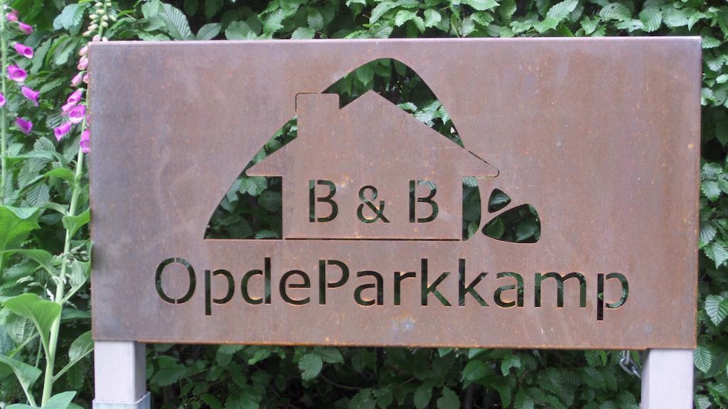 B&B Opdeparkkamp Met Laadpaal Voor Elektrische Auto'S Havelte Kültér fotó